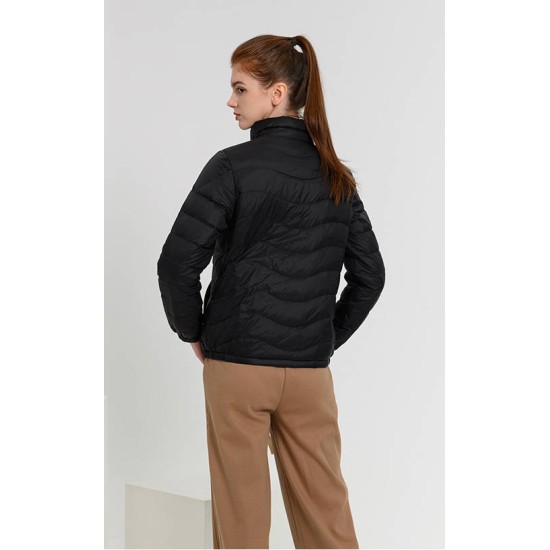 Women's short lightweight down jacket