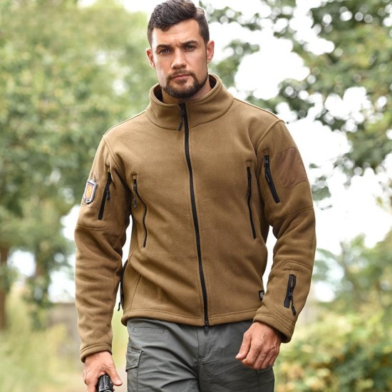 Outdoor fleece jacket with thick lining